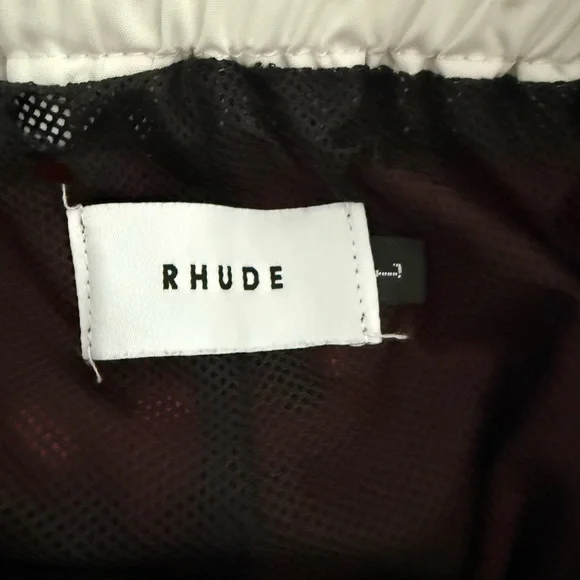 Rhude Shorts L - Picture 2 of 3
